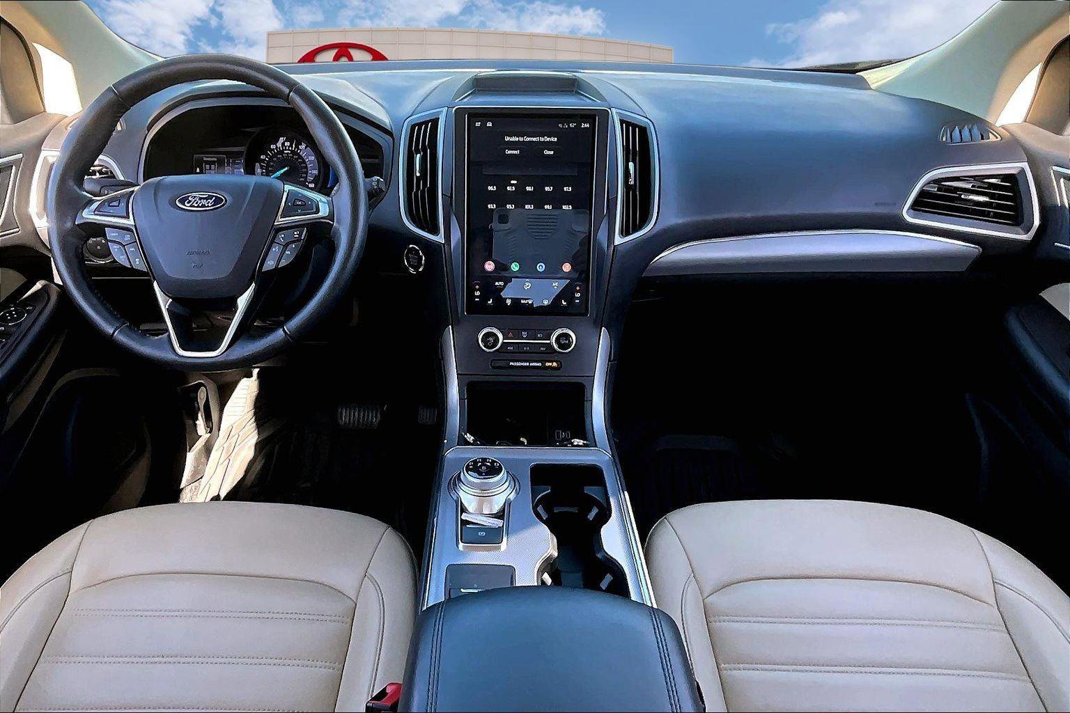 Used 2022 Ford Edge SEL w/ Convenience Package image 14