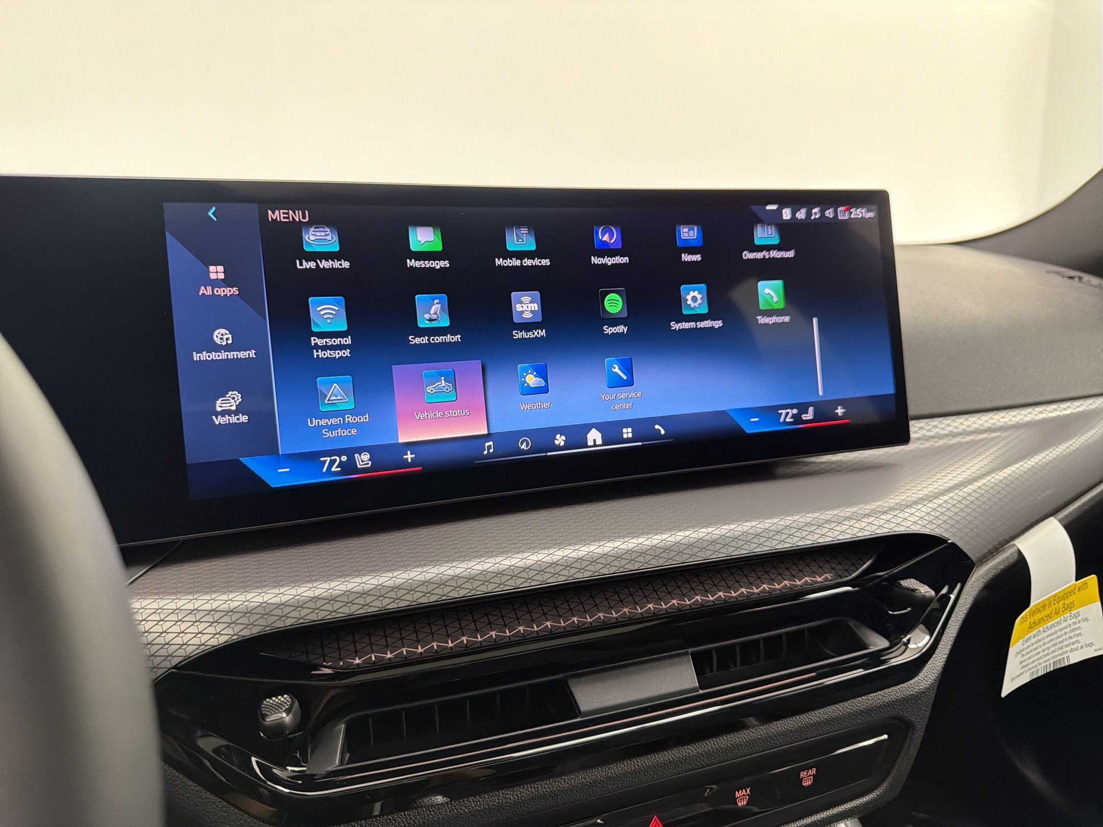 New 2026 BMW 330i Sedan w/ Premium Package RWD image 23