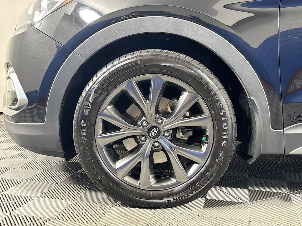 Used 2017 Hyundai Santa Fe Sport image 31