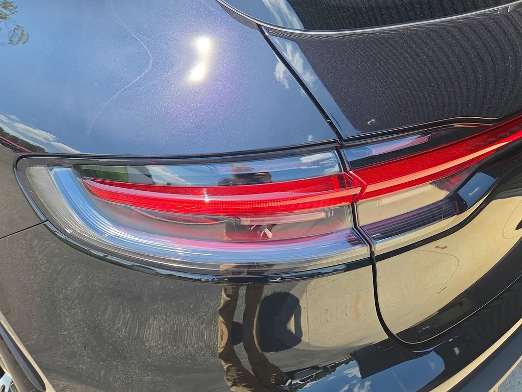 Certified 2026 Porsche Macan AWD/4WD image 26