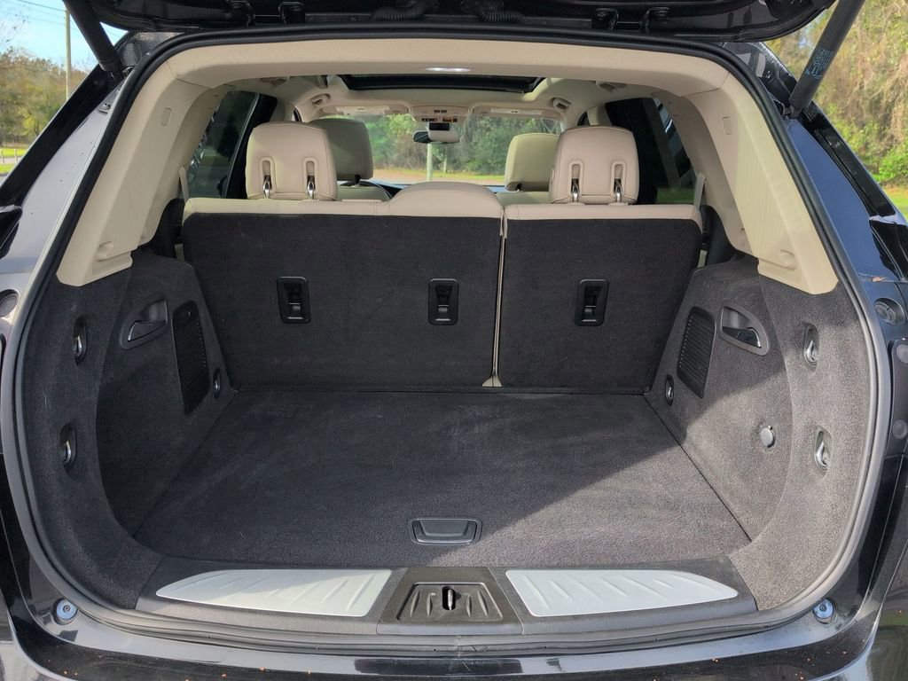 Used 2017 Buick Envision Premium w/ Driver Confidence Package image 30