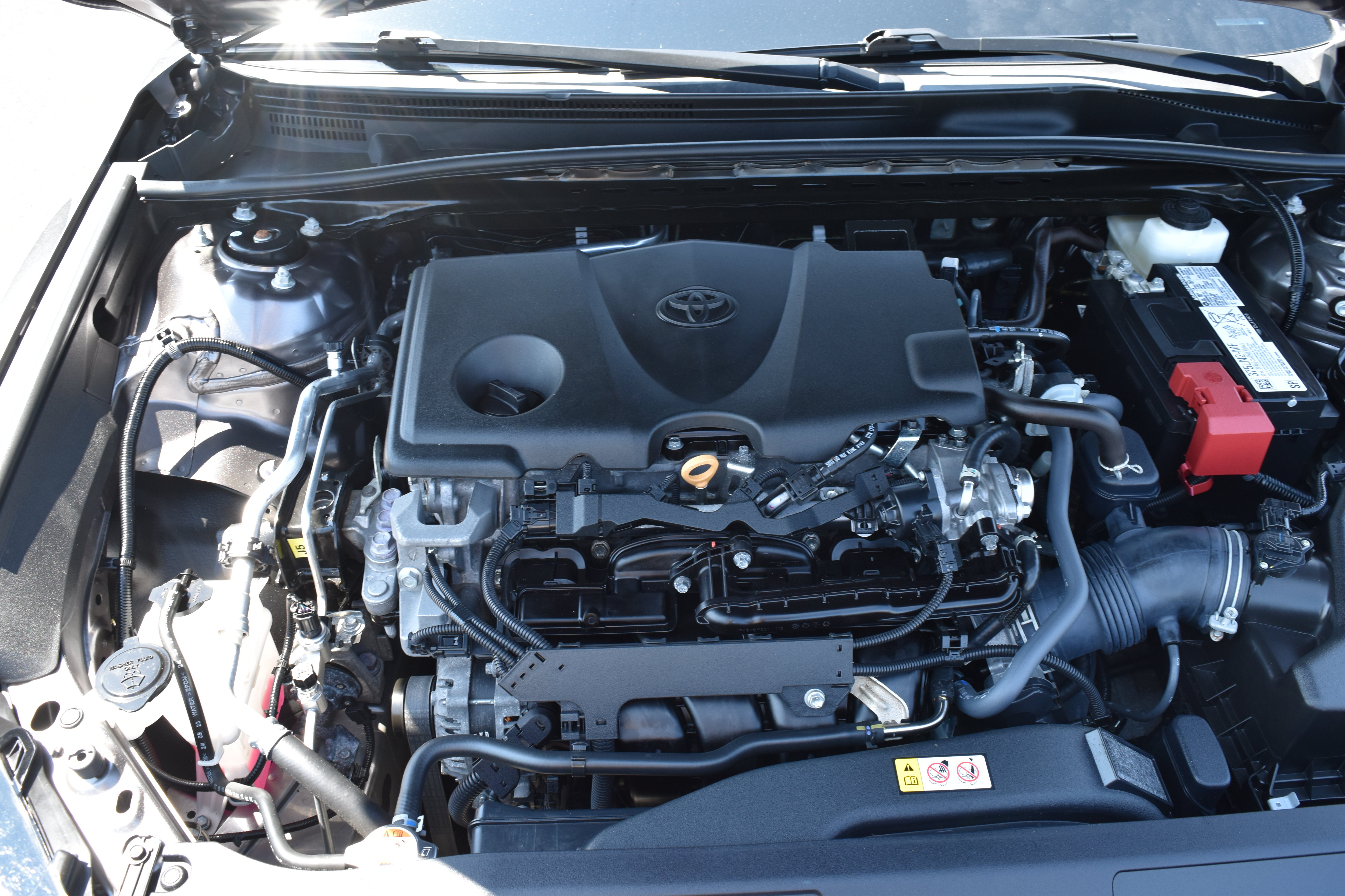Used 2024 Toyota Camry LE AWD/4WD image 8