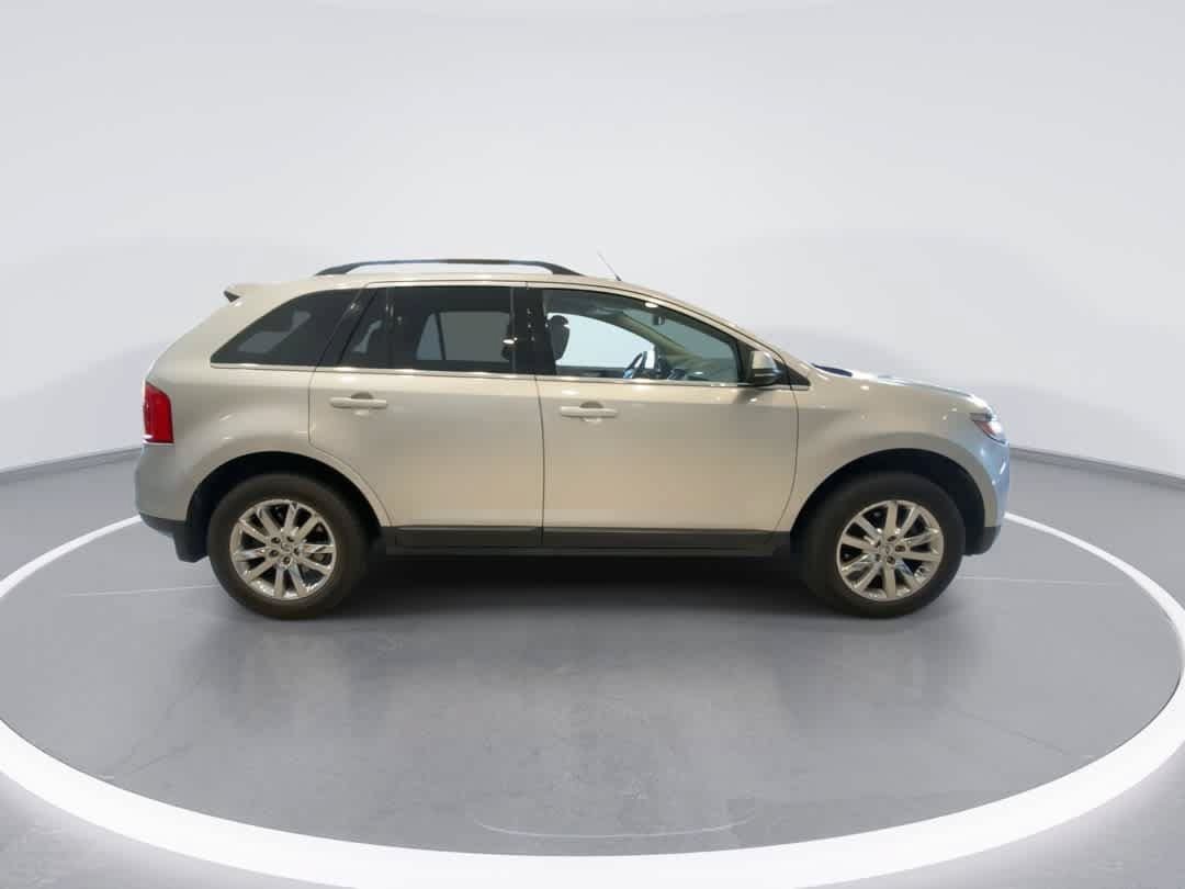 Used 2013 Ford Edge Limited AWD/4WD image 9