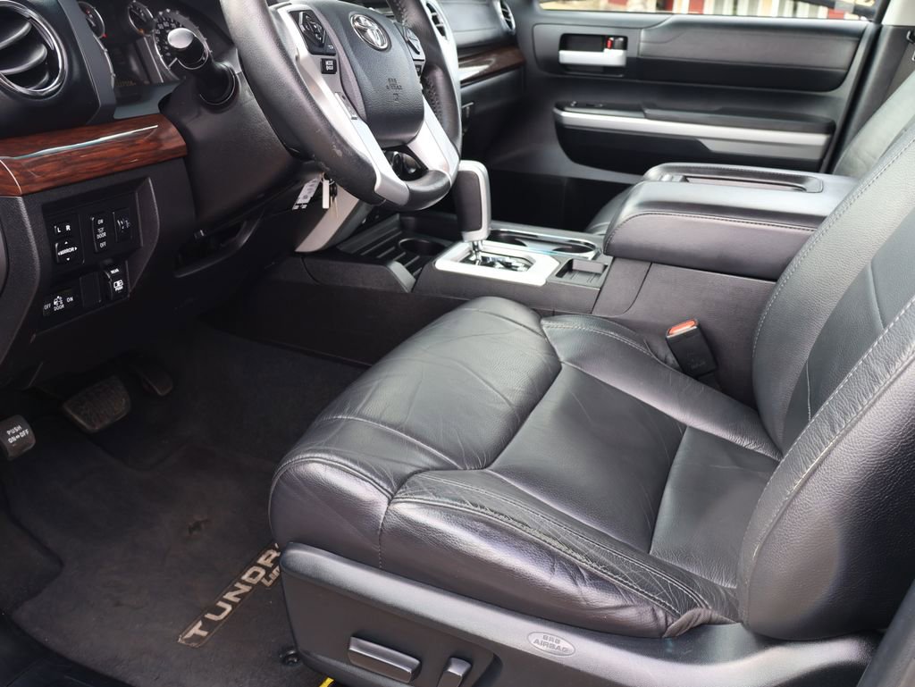 Used 2015 Toyota Tundra Limited w/ Limited Premium Package image 23