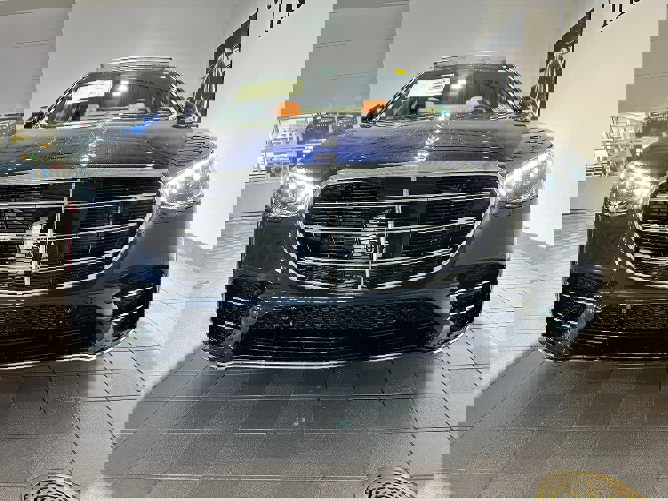 New 2026 Mercedes-Benz S 580 4MATIC Sedan image 2