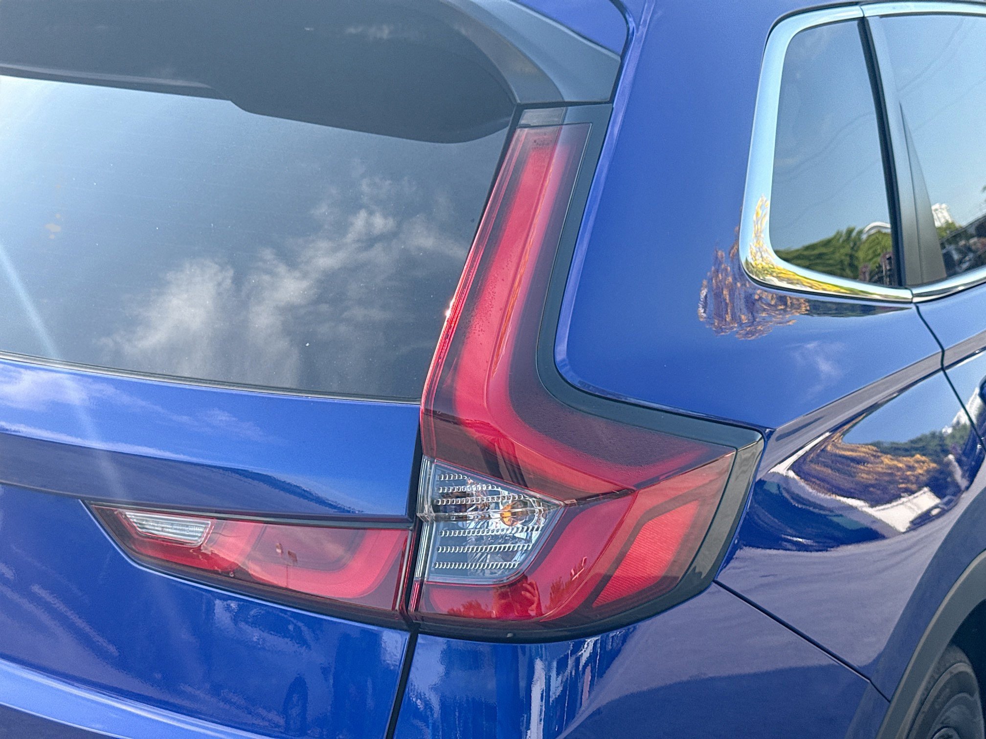 Certified 2025 Honda CR-V Sport-L image 27