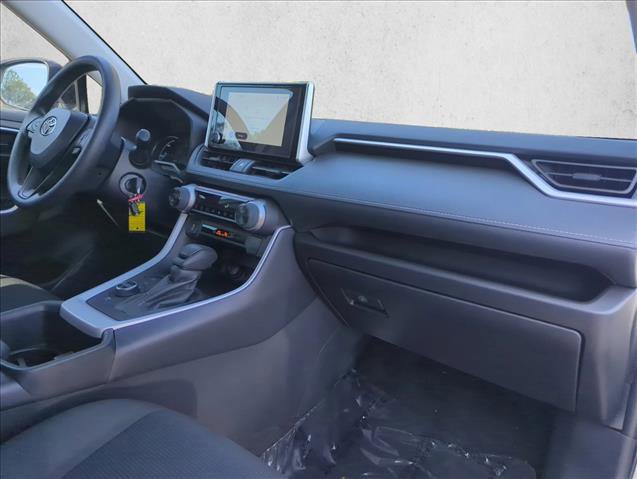 Certified 2024 Toyota RAV4 LE image 28
