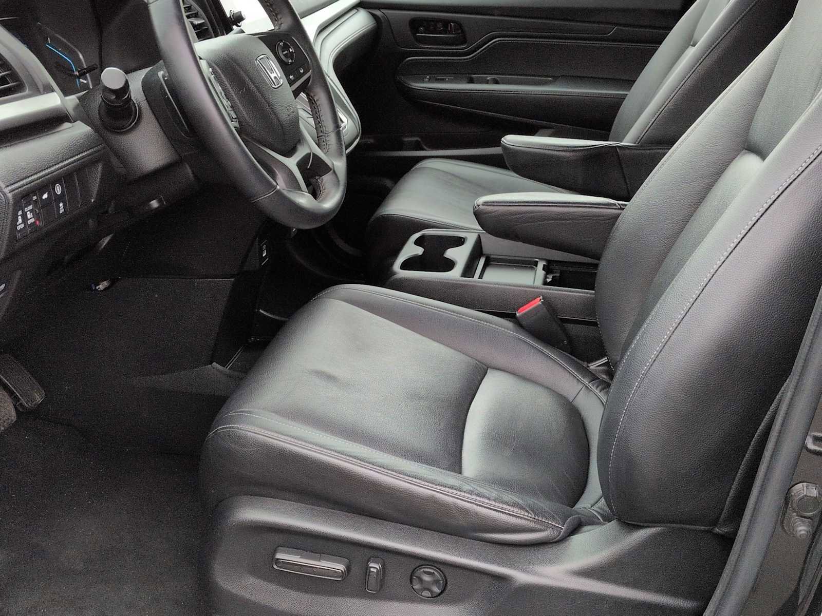 Used 2023 Honda Odyssey EX-L image 17