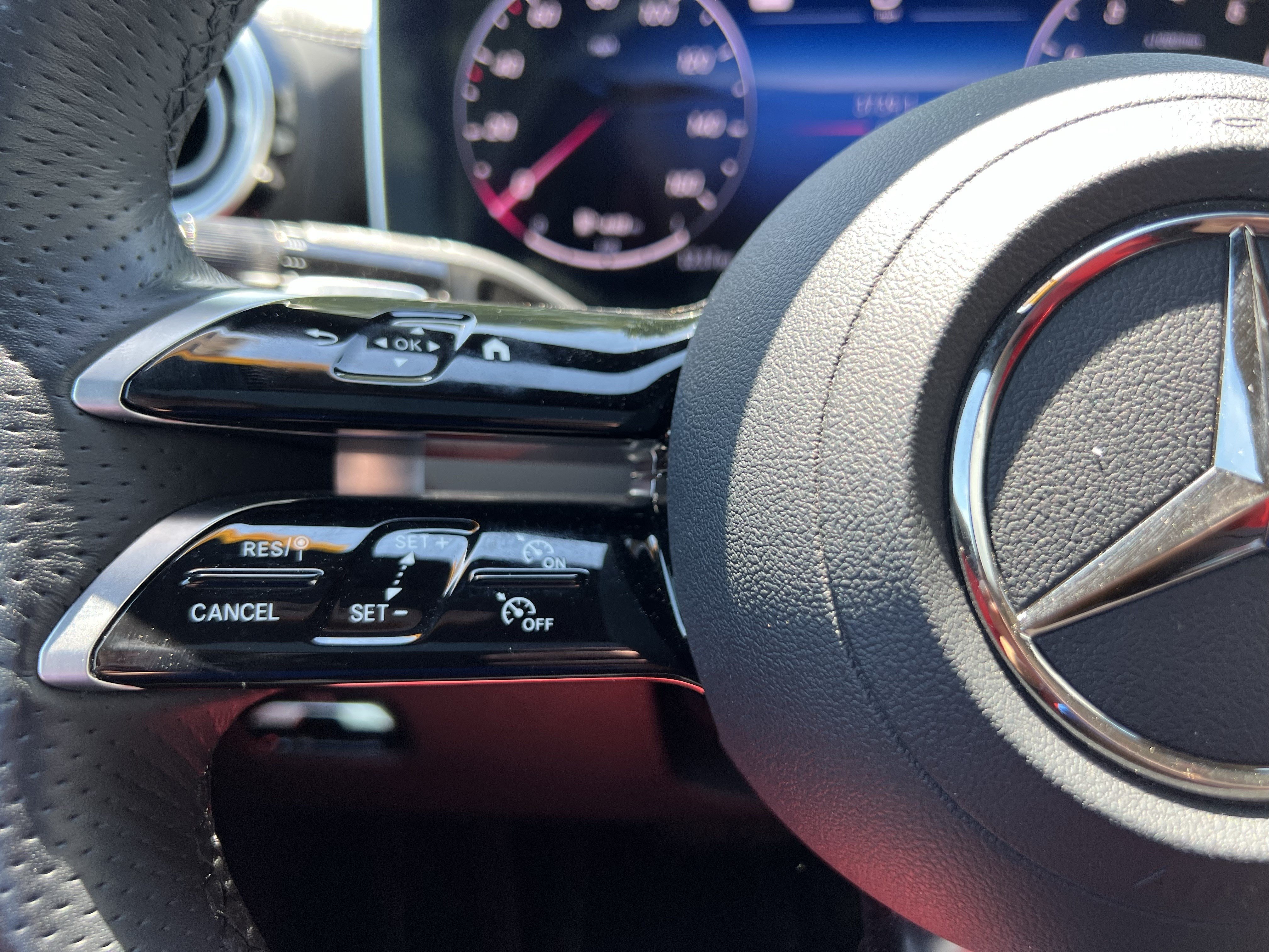 Certified 2024 Mercedes-Benz CLE 300 4MATIC Coupe image 19