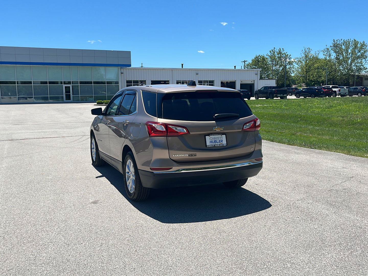 Used 2018 Chevrolet Equinox LT FWD image 3