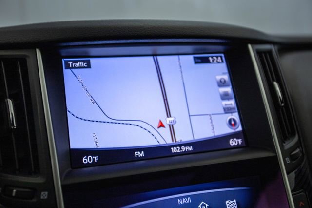 Used 2017 INFINITI Q60 Red Sport 400 image 49