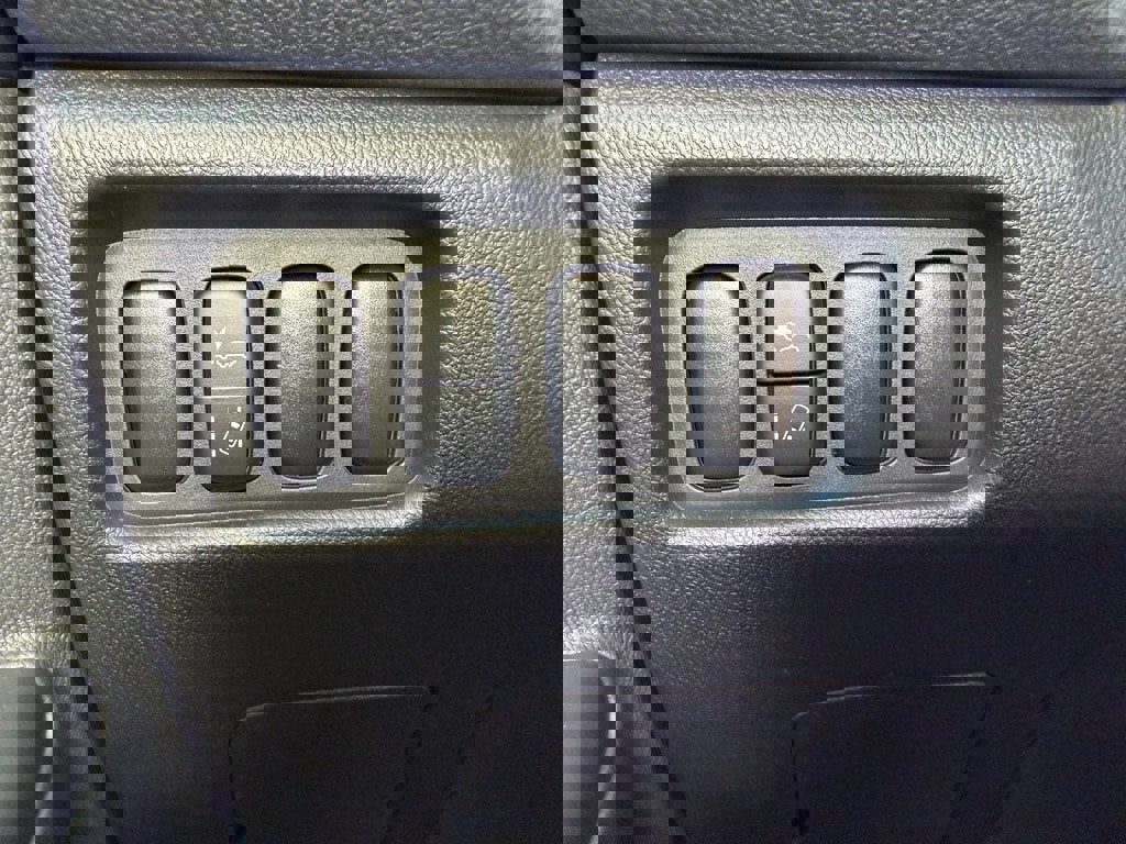 New 2025 Mitsubishi Outlander Sport ES image 22