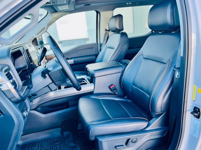 New 2025 Ford F350 Lariat w/ Lariat Ultimate Package image 13