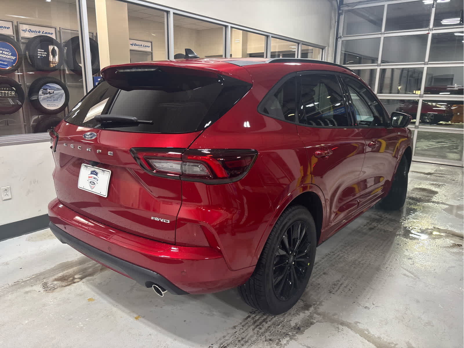 New 2025 Ford Escape ST-Line Elite image 6