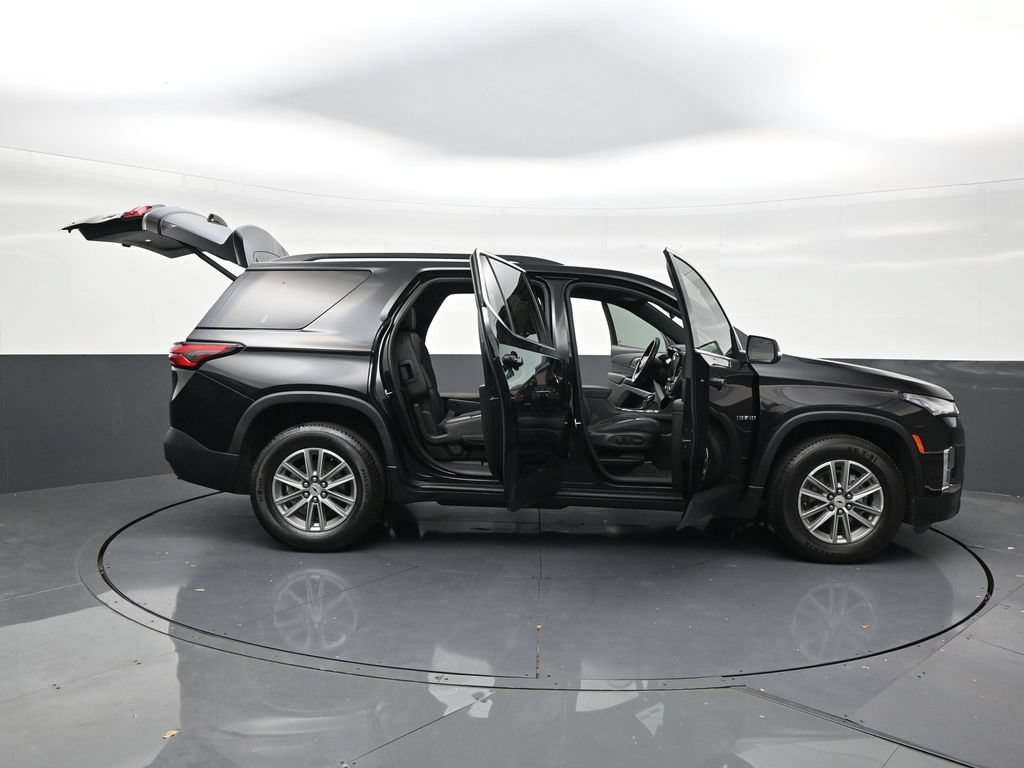Used 2024 Chevrolet Traverse LT FWD image 26
