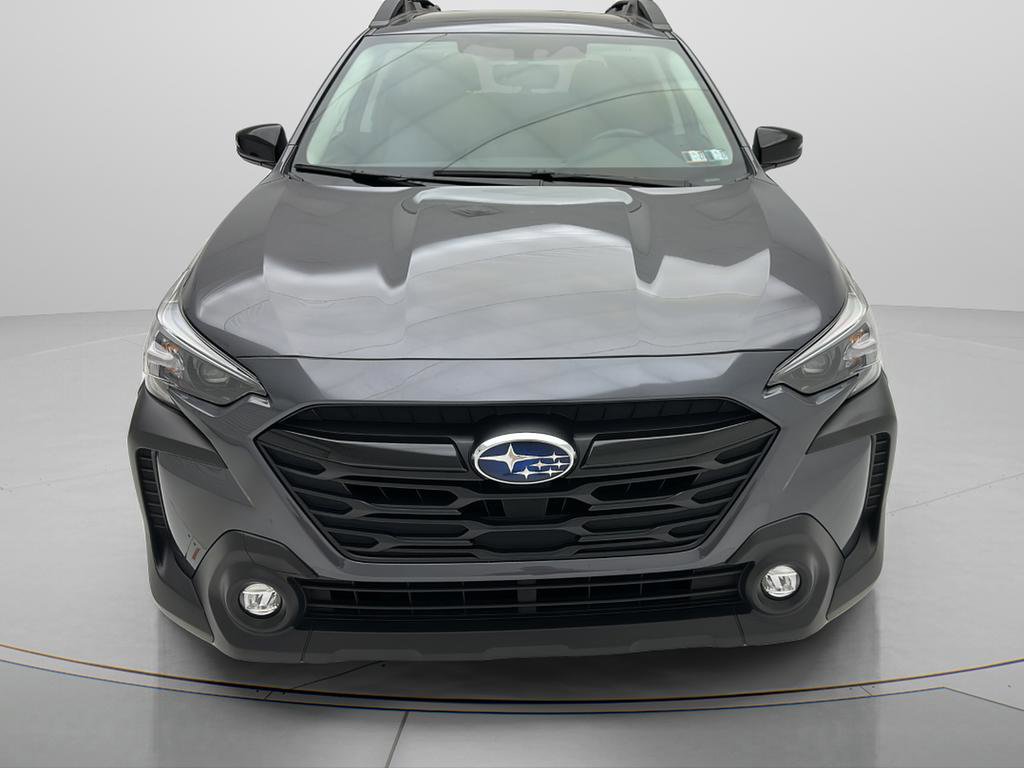 Used 2025 Subaru Outback Onyx Edition AWD/4WD image 2