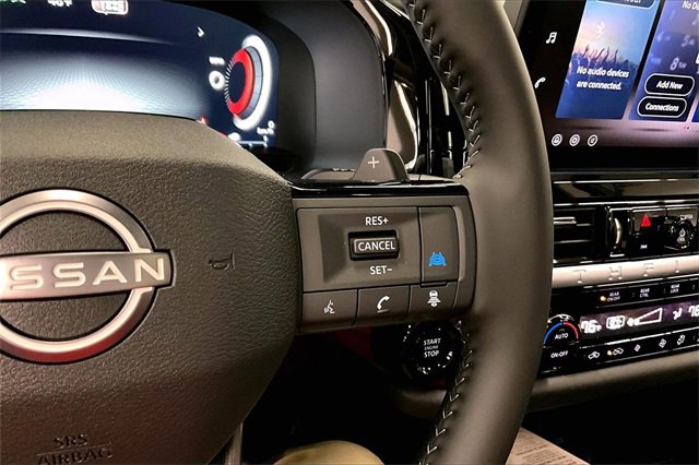 New 2026 Nissan Pathfinder Platinum image 23