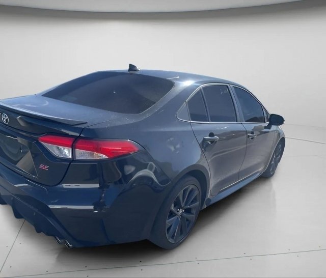 Used 2023 Toyota Corolla SE image 11