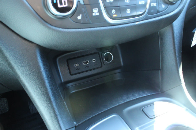 Used 2024 Chevrolet Equinox LT FWD image 18
