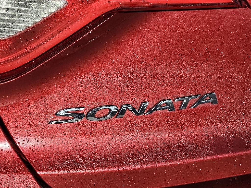 Used 2016 Hyundai Sonata SE image 14