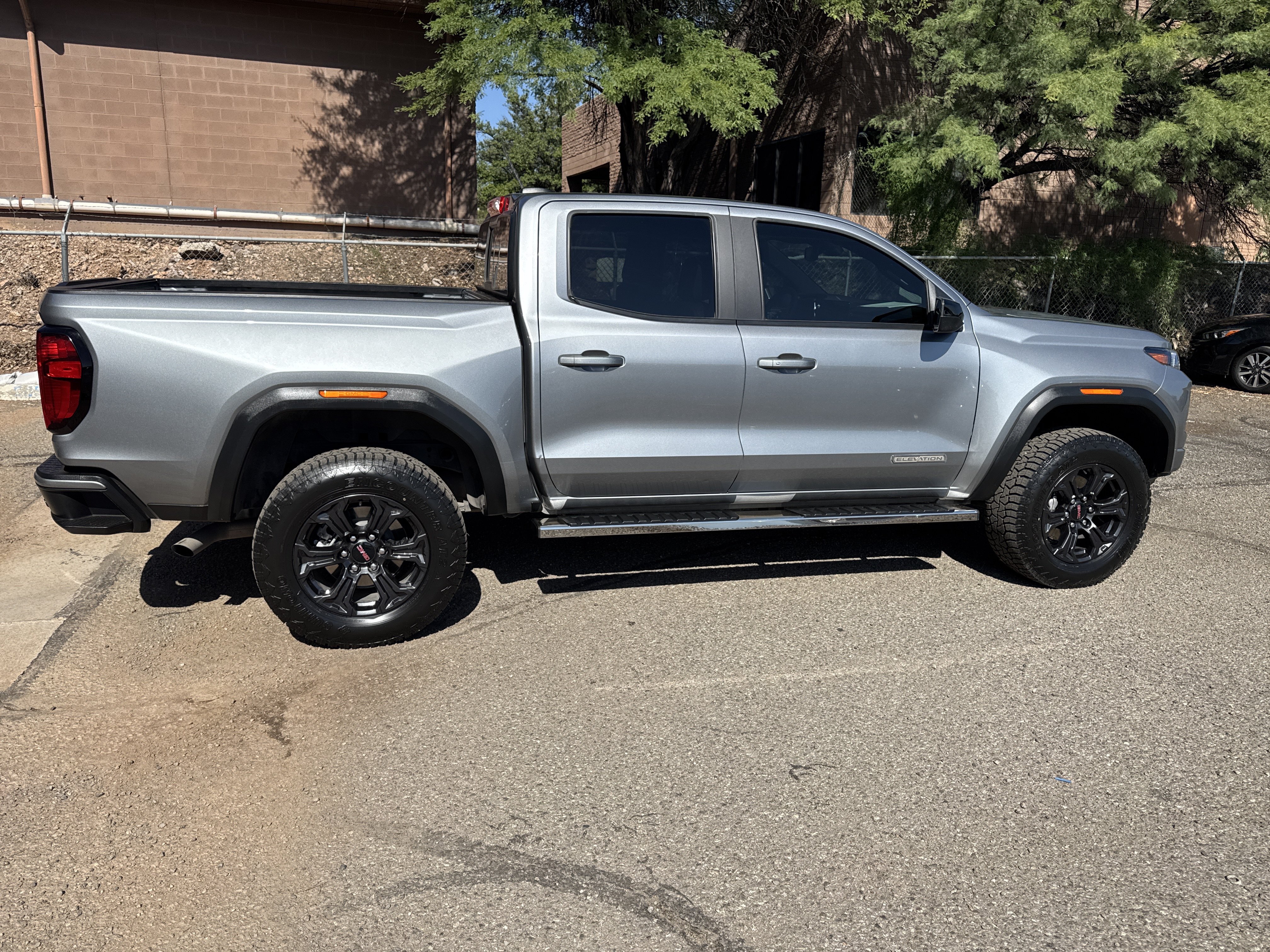 Used 2025 GMC Canyon Elevation w/ Convenience Package RWD image 8
