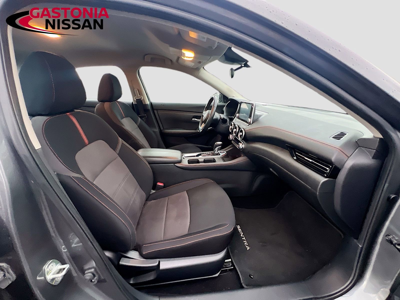 Used 2022 Nissan Sentra SR w/ Trunk Package image 35