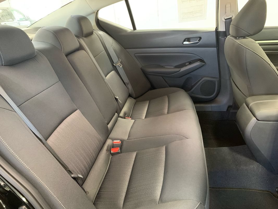 Used 2021 Nissan Altima 2.5 SV w/ SV Premium Package AWD/4WD image 26