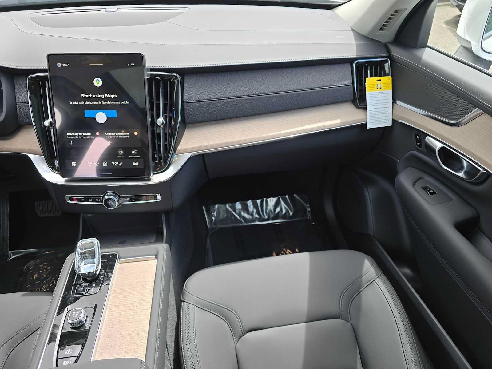 New 2026 Volvo XC90 B6 Plus w/ Protection Package AWD/4WD image 19
