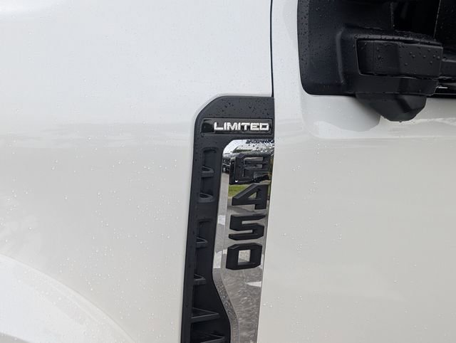 Used 2024 Ford F450 Limited w/ FX4 Off-Road Package image 5