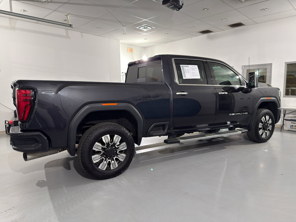 Used 2024 GMC Sierra 2500 Denali w/ Denali Reserve Package image 24