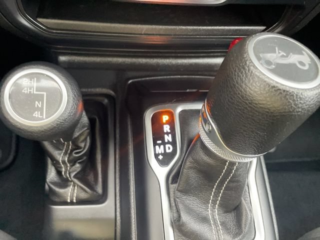 Used 2019 Jeep Wrangler Unlimited Sahara AWD/4WD image 29