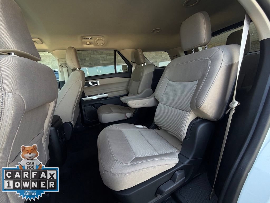 Used 2023 Ford Explorer XLT AWD/4WD image 22