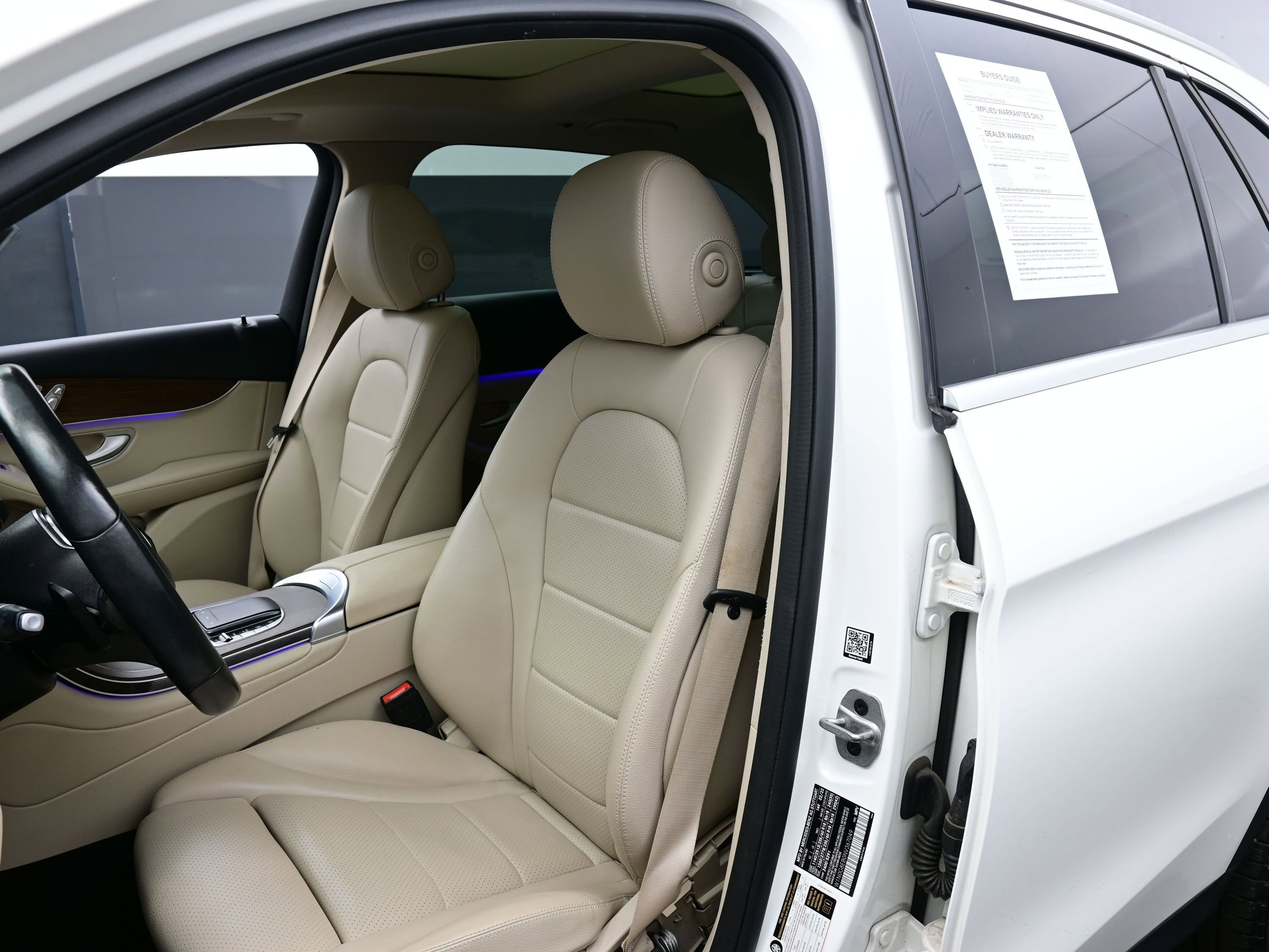 Used 2022 Mercedes-Benz GLC 300 4MATIC image 12