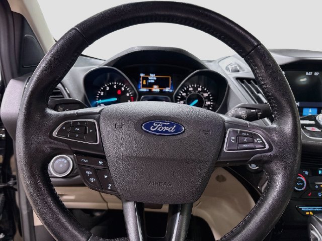 Used 2019 Ford Escape Titanium AWD/4WD image 12