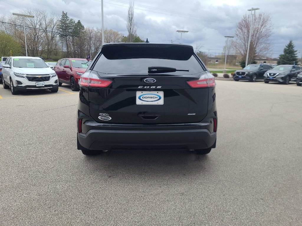 Used 2023 Ford Edge SEL w/ Sport Appearance Package AWD/4WD image 5