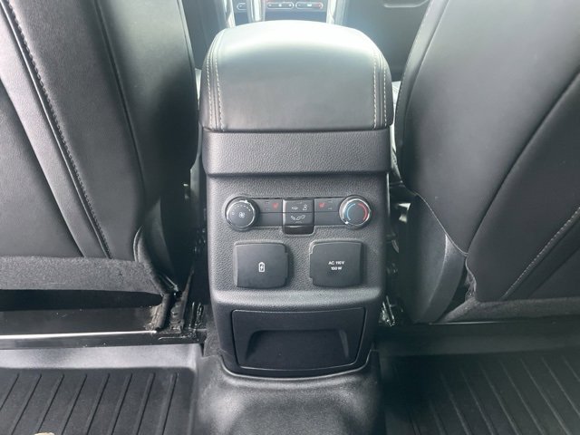 Used 2018 Ford Explorer Platinum image 50