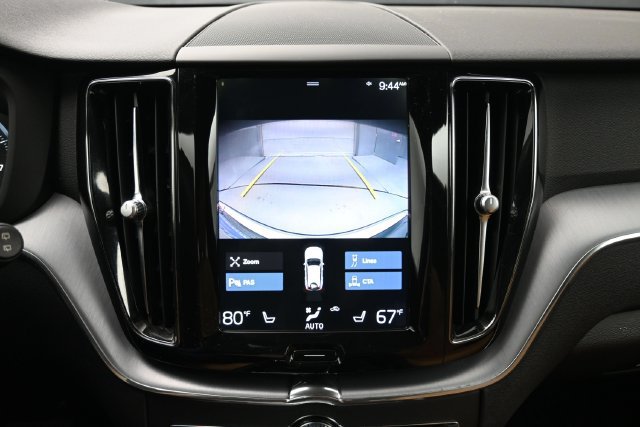 Used 2020 Volvo XC60 T6 Momentum w/ Protection Package Premier AWD/4WD image 19