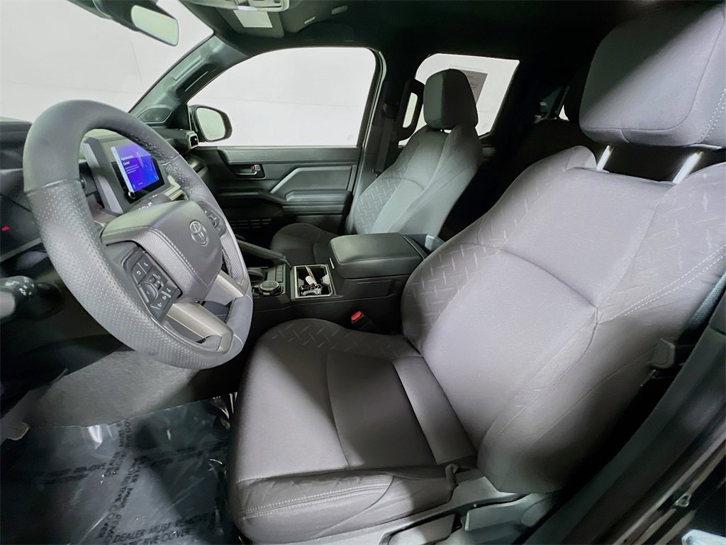Certified 2025 Toyota Tacoma SR5 image 18