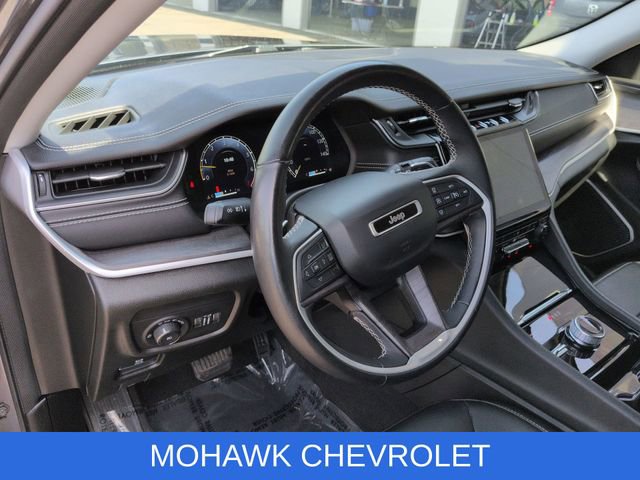 Used 2021 Jeep Grand Cherokee L Limited w/ Trailer Tow Group (B) AWD/4WD image 11
