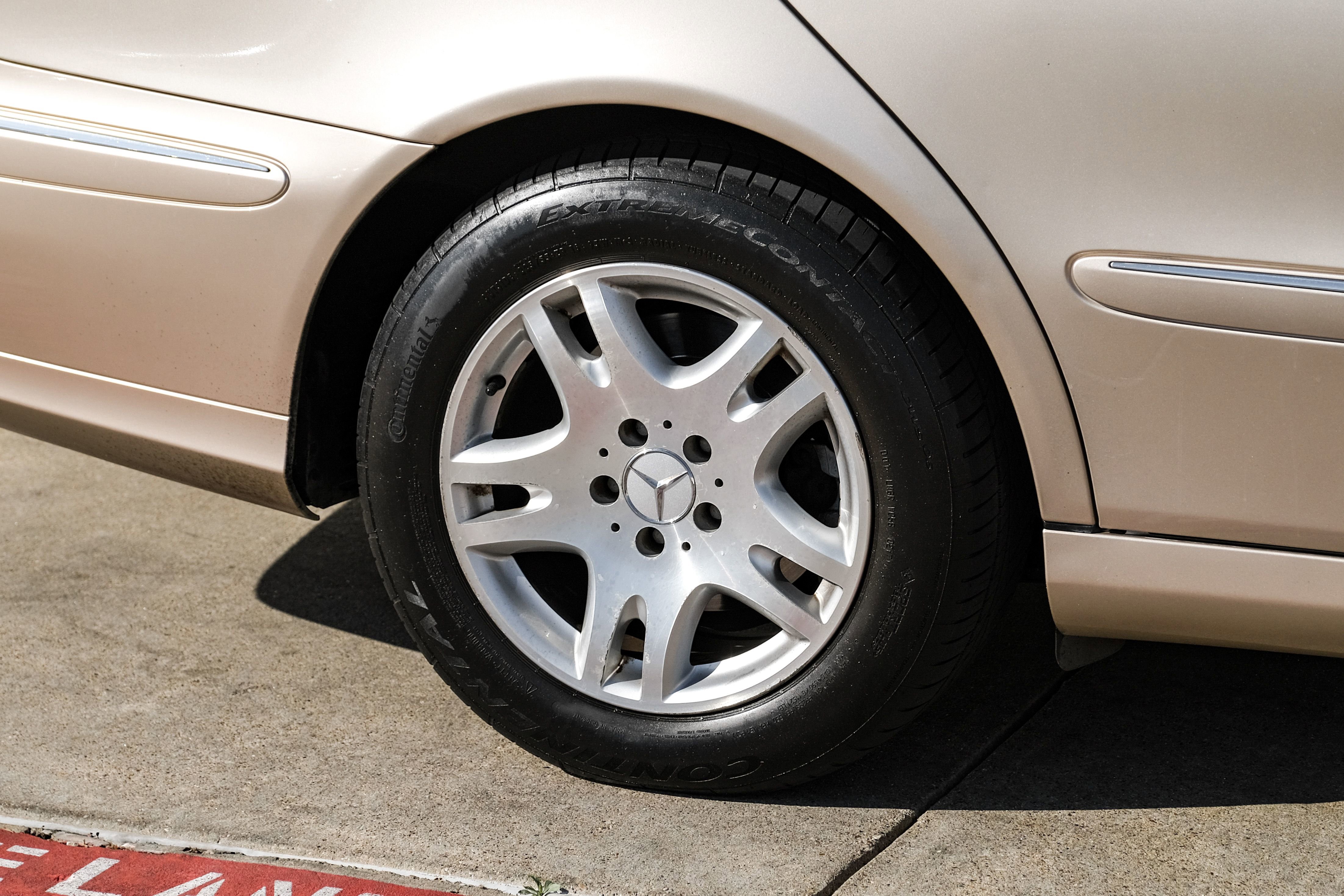 Used 2004 Mercedes-Benz E 320 4MATIC Wagon image 50