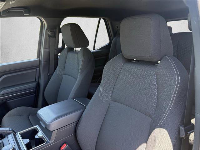 Certified 2025 Toyota 4Runner SR5 AWD/4WD image 16