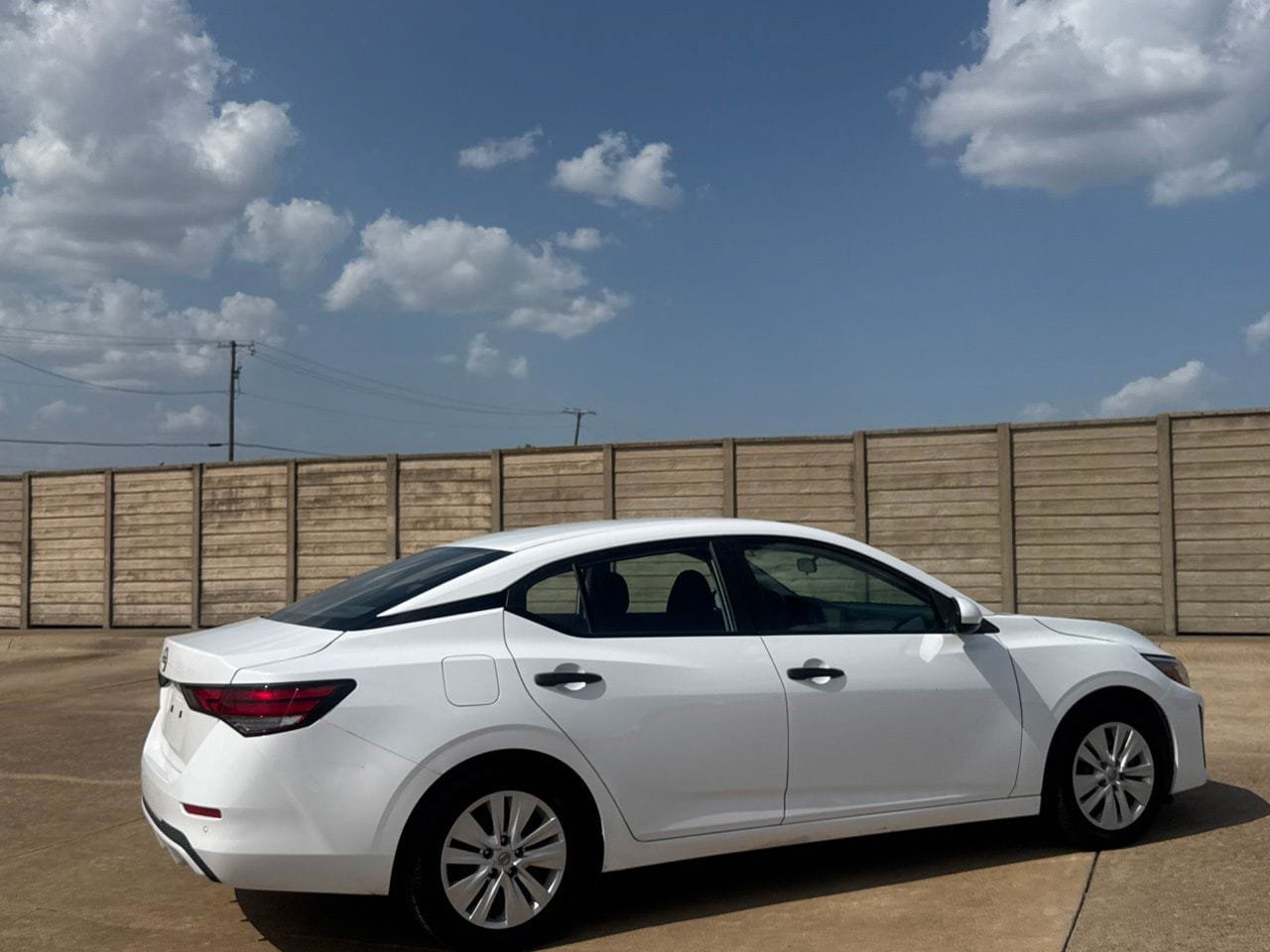 Certified 2024 Nissan Sentra S FWD image 23