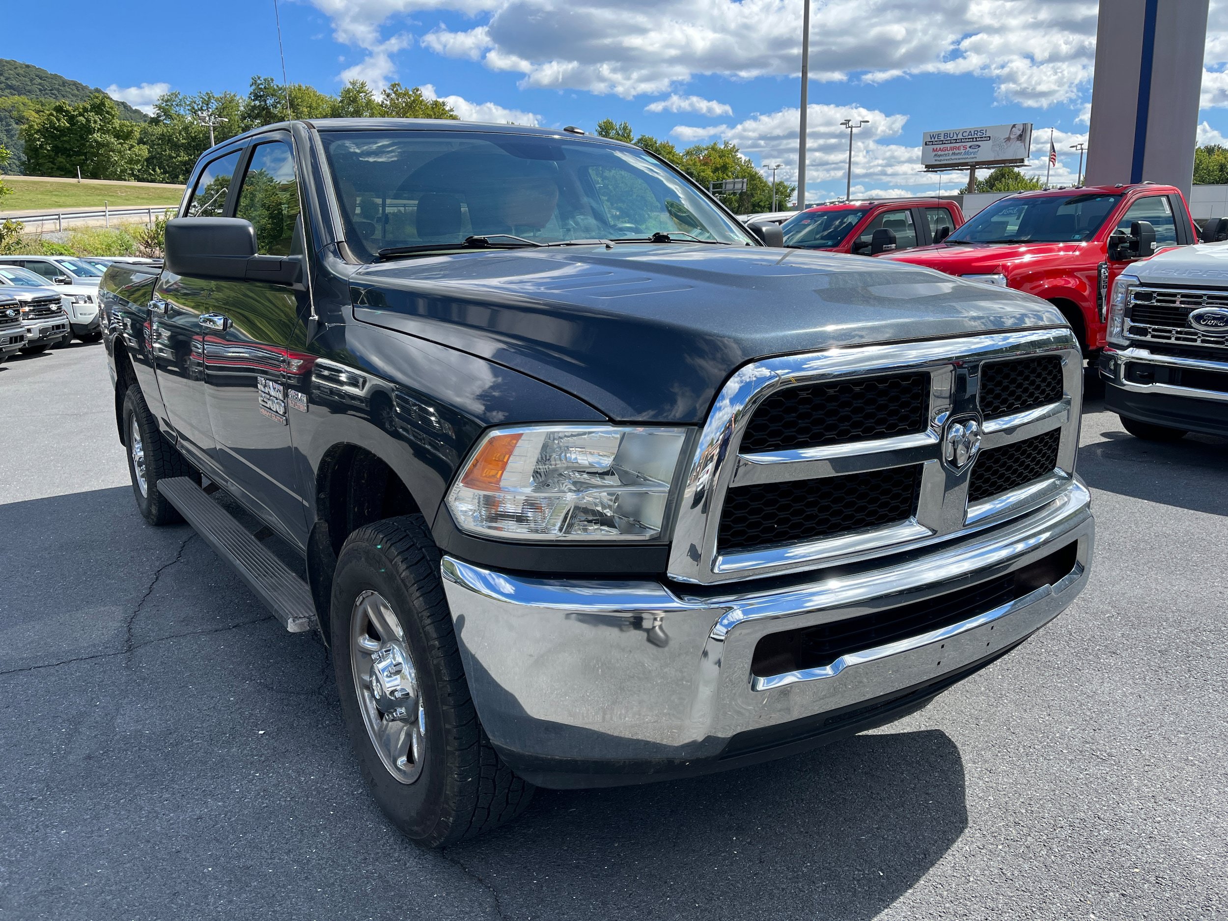 Used 2018 RAM 2500 SLT AWD/4WD image 4