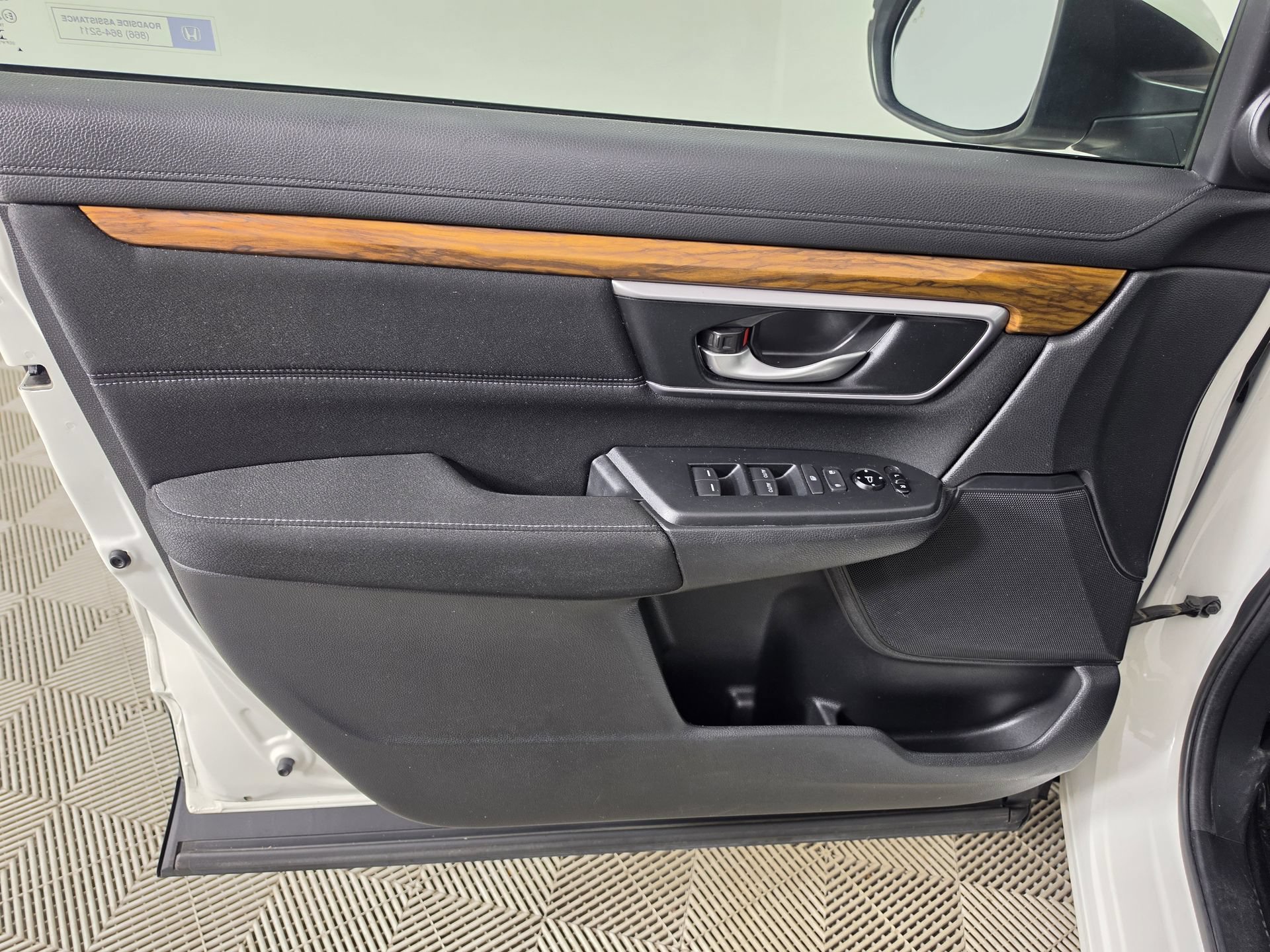Used 2017 Honda CR-V EX image 35