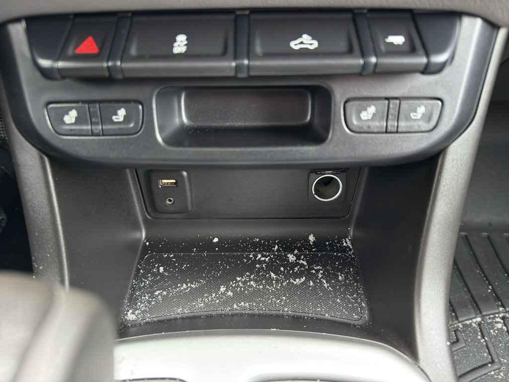 Used 2015 Chevrolet Colorado LT w/ Luxury Package image 20