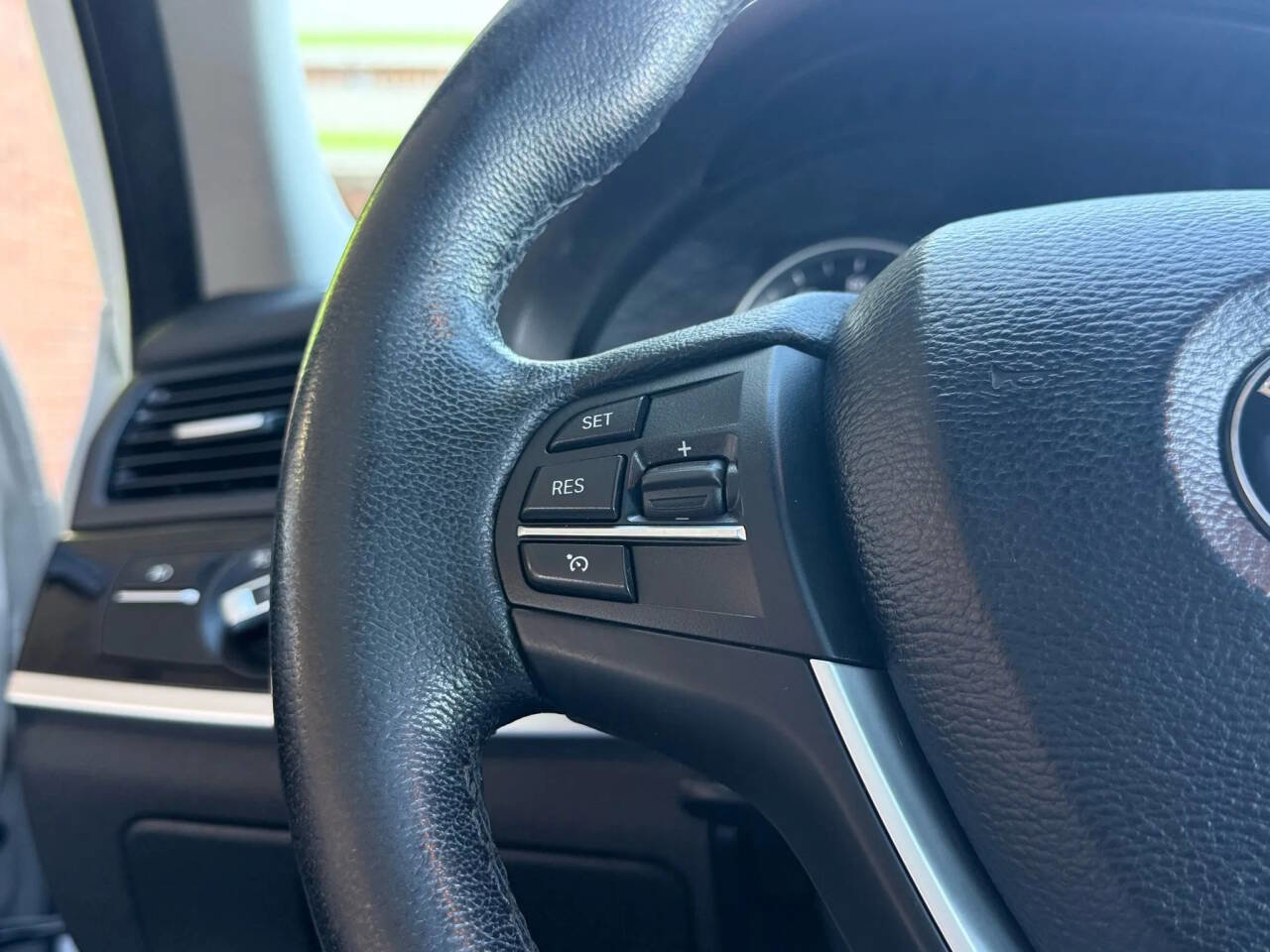 Used 2017 BMW X3 xDrive28i image 29