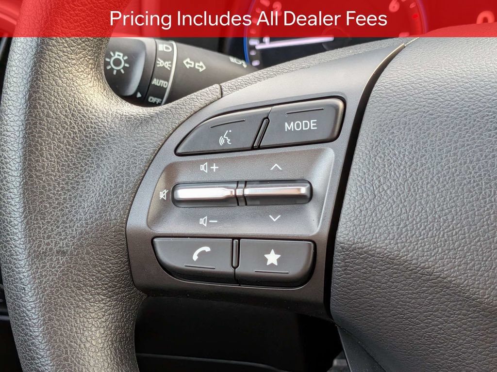 Used 2022 Hyundai Kona SEL FWD image 25