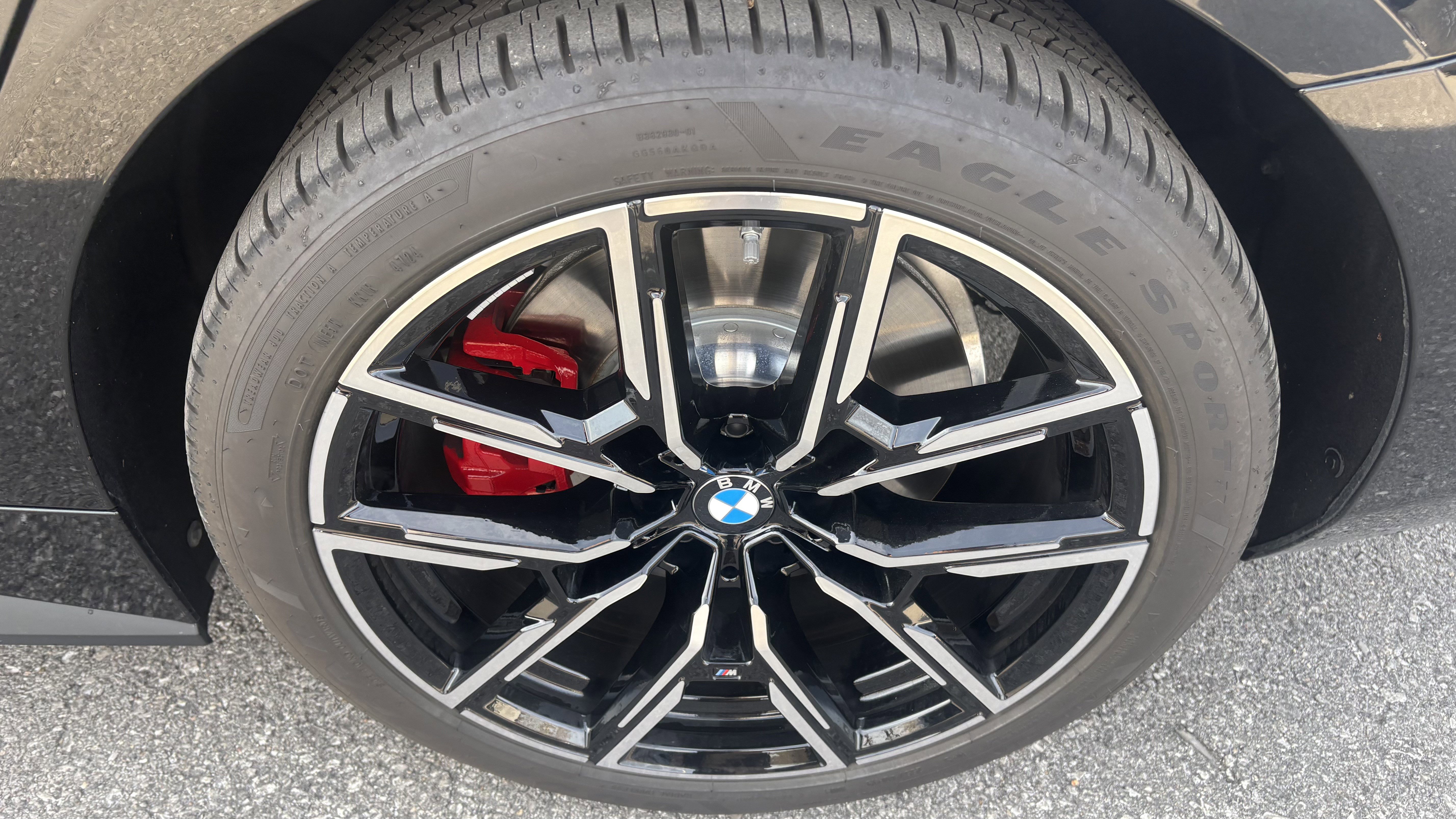 Used 2025 BMW i4 M50 w/ Premium Package image 13