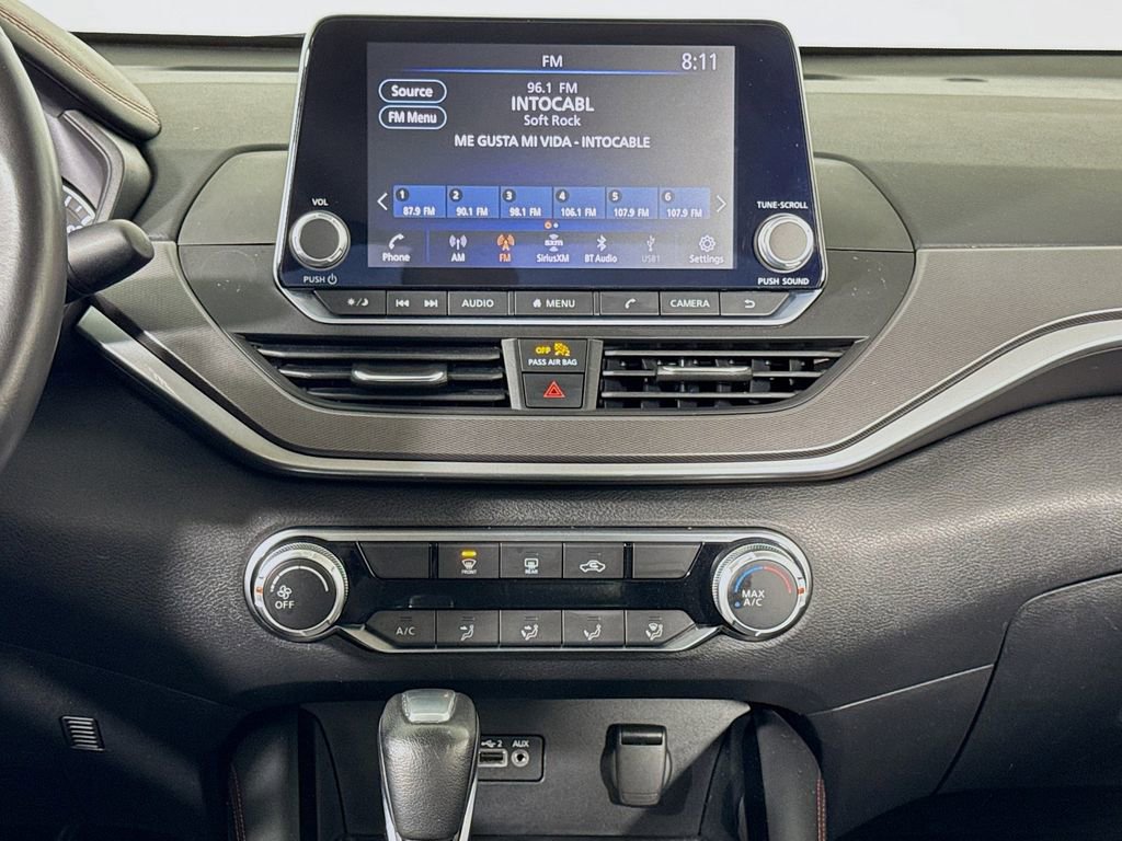 Used 2023 Nissan Altima 2.5 SR FWD image 12