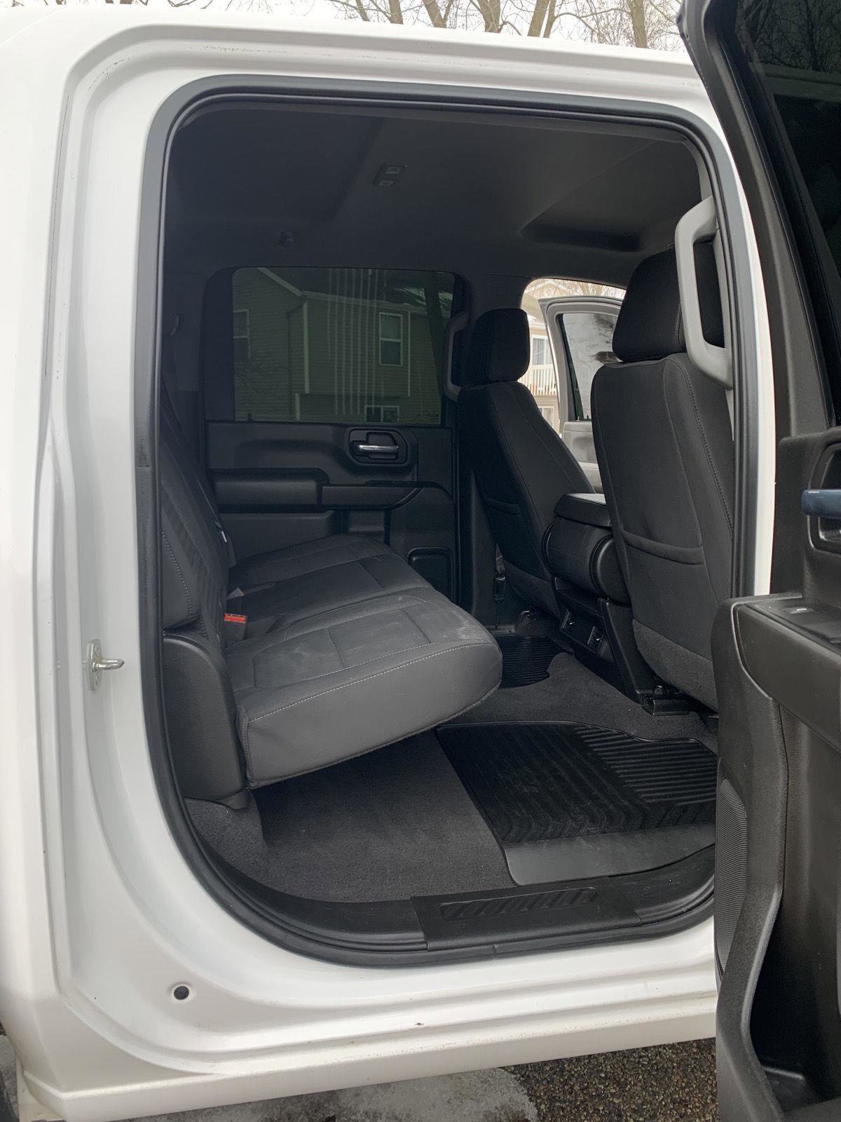 Used 2023 Chevrolet Silverado 2500 LT image 30